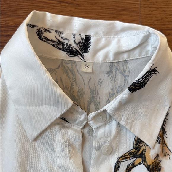 Horse Print White Button Up - Picture 2 of 4